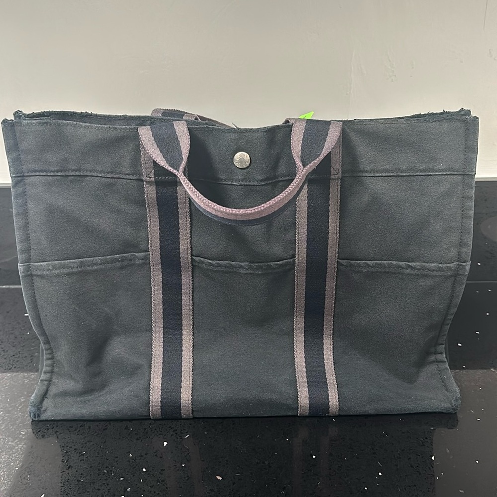 Authentic Hermes Foure Toute Navy & Grey tote
